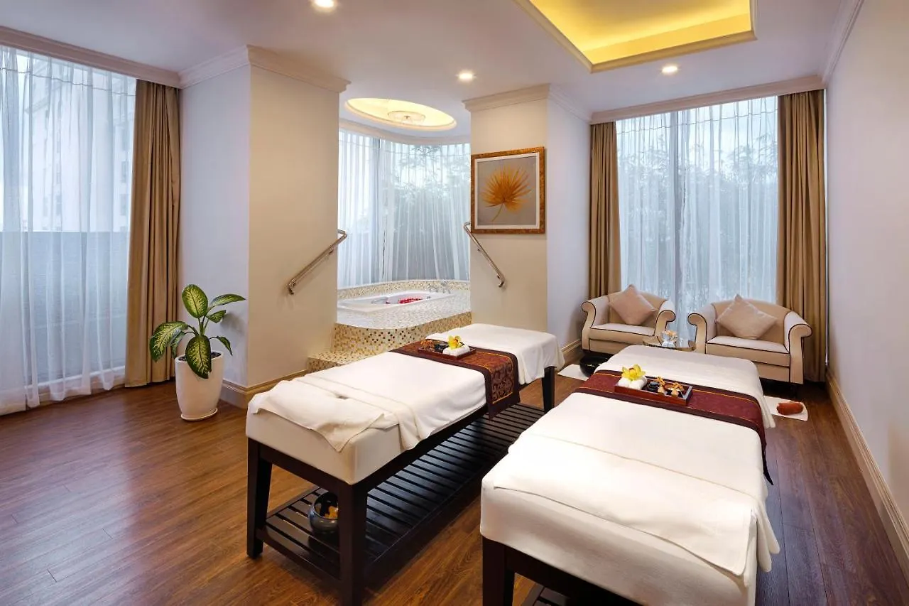 Melia Vinpearl Nha Trang Empire Hotel
