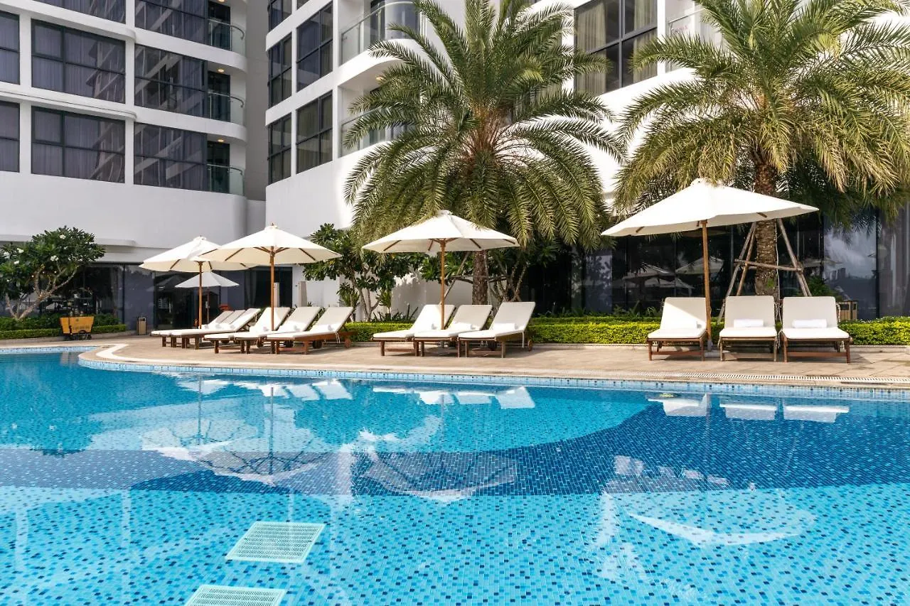 Melia Vinpearl Nha Trang Empire Hotel
