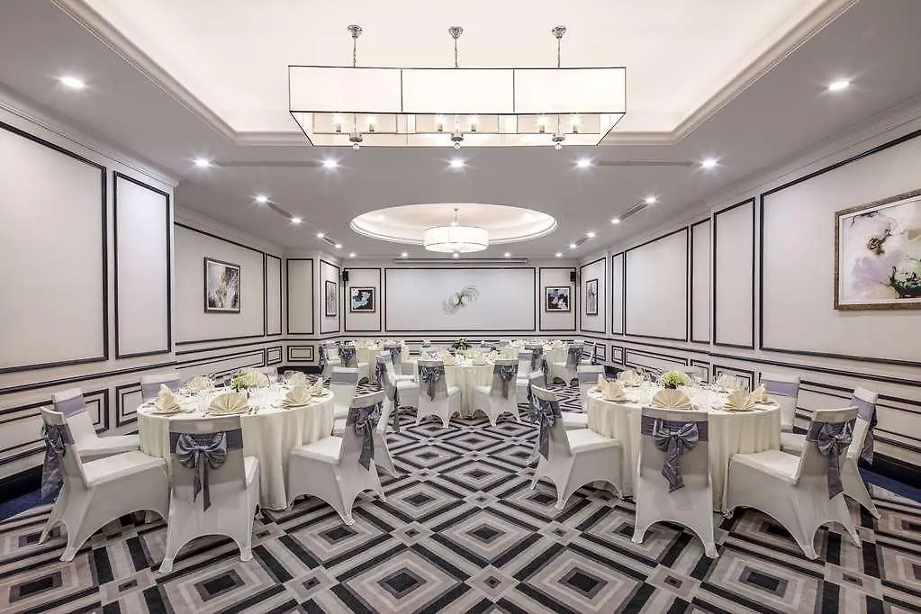 Melia Vinpearl Nha Trang Empire Hotel