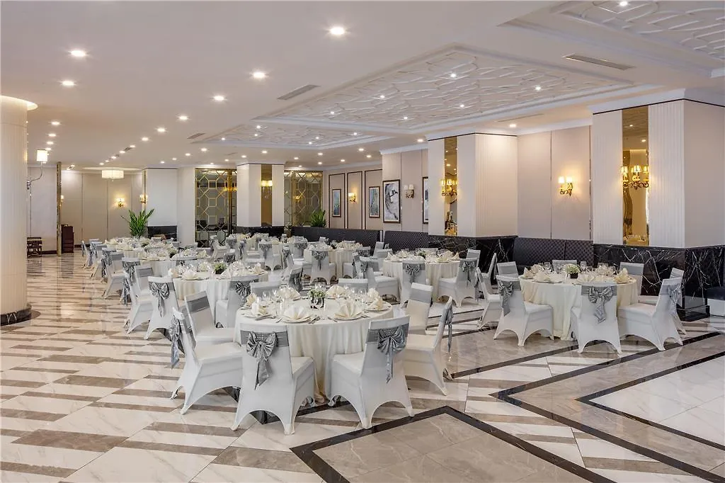 Melia Vinpearl Nha Trang Empire Hotel Vietnam
