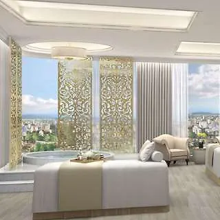 Melia Vinpearl Nha Trang Empire Hotel