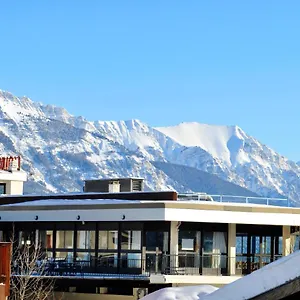 https://louka-pra-loup.fr-provencehotel.com