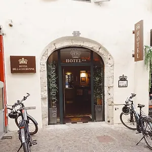 https://hotel-de-la-couronne-aix-les-bains.hotels-rhonealpes.com