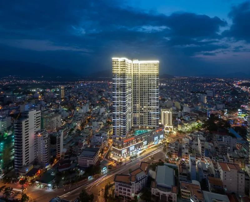 Hotel Melia Vinpearl Nha Trang Empire